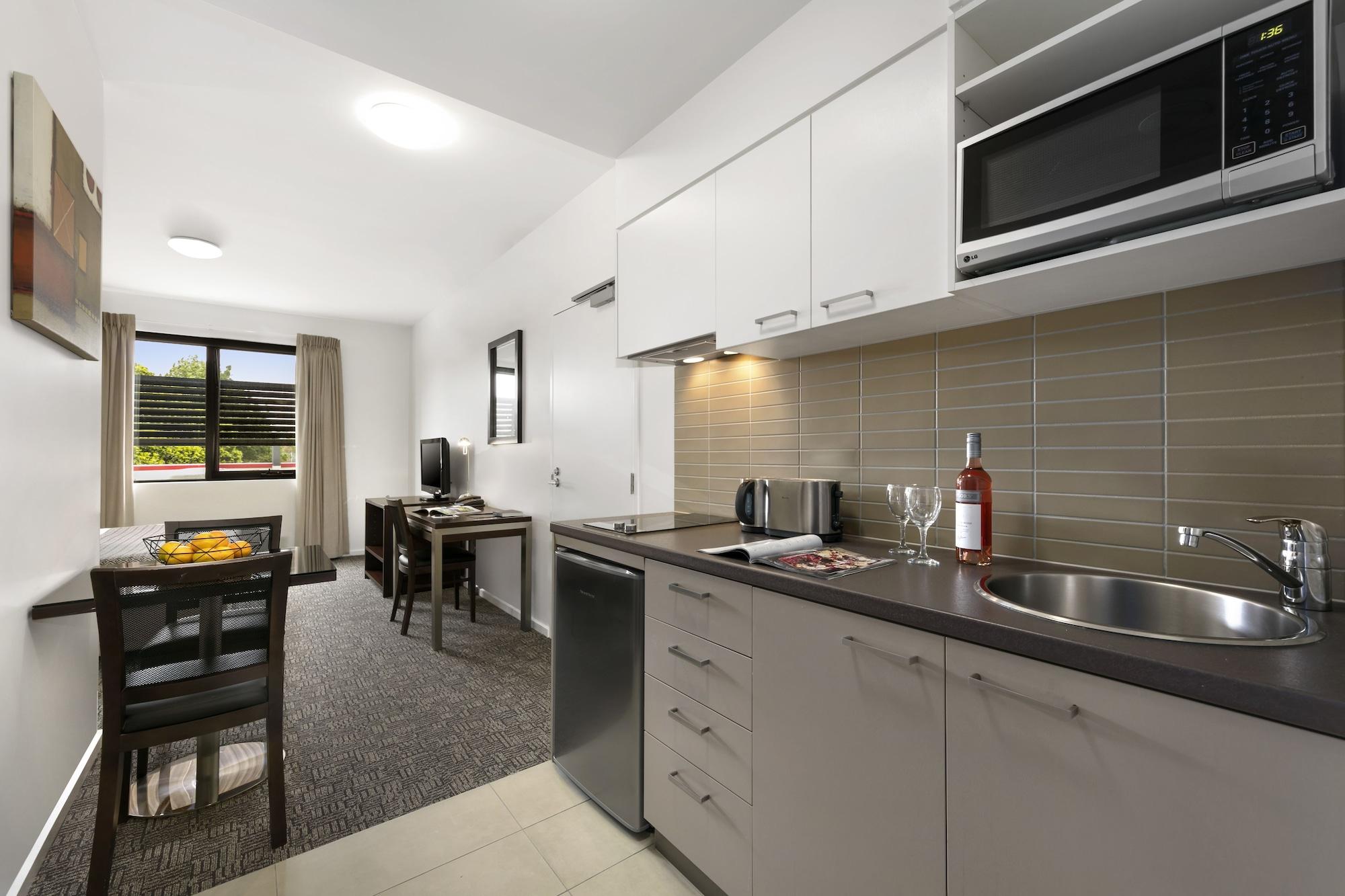 Quest Moorabbin Aparthotel Heatherton Bagian luar foto