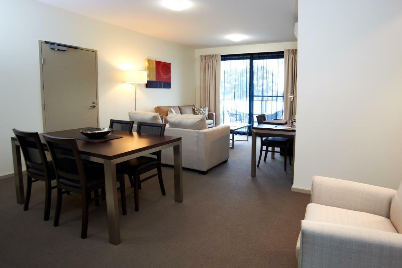 Quest Moorabbin Aparthotel Heatherton Bagian luar foto