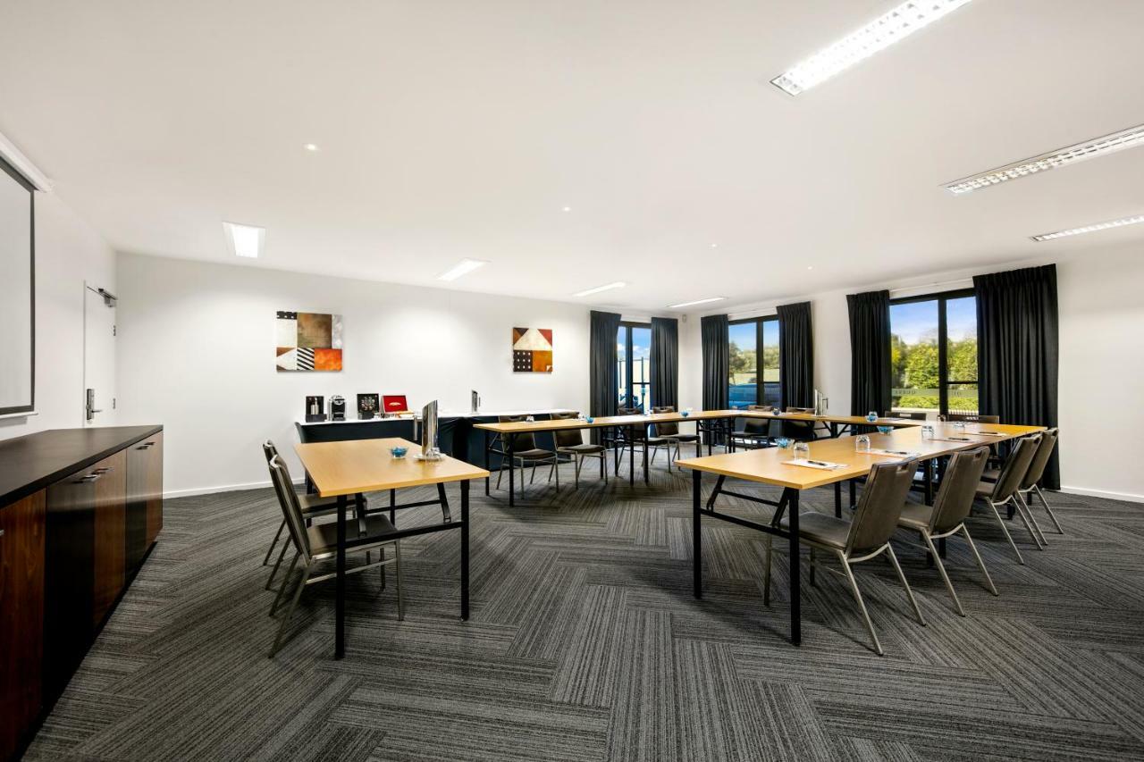 Quest Moorabbin Aparthotel Heatherton Bagian luar foto