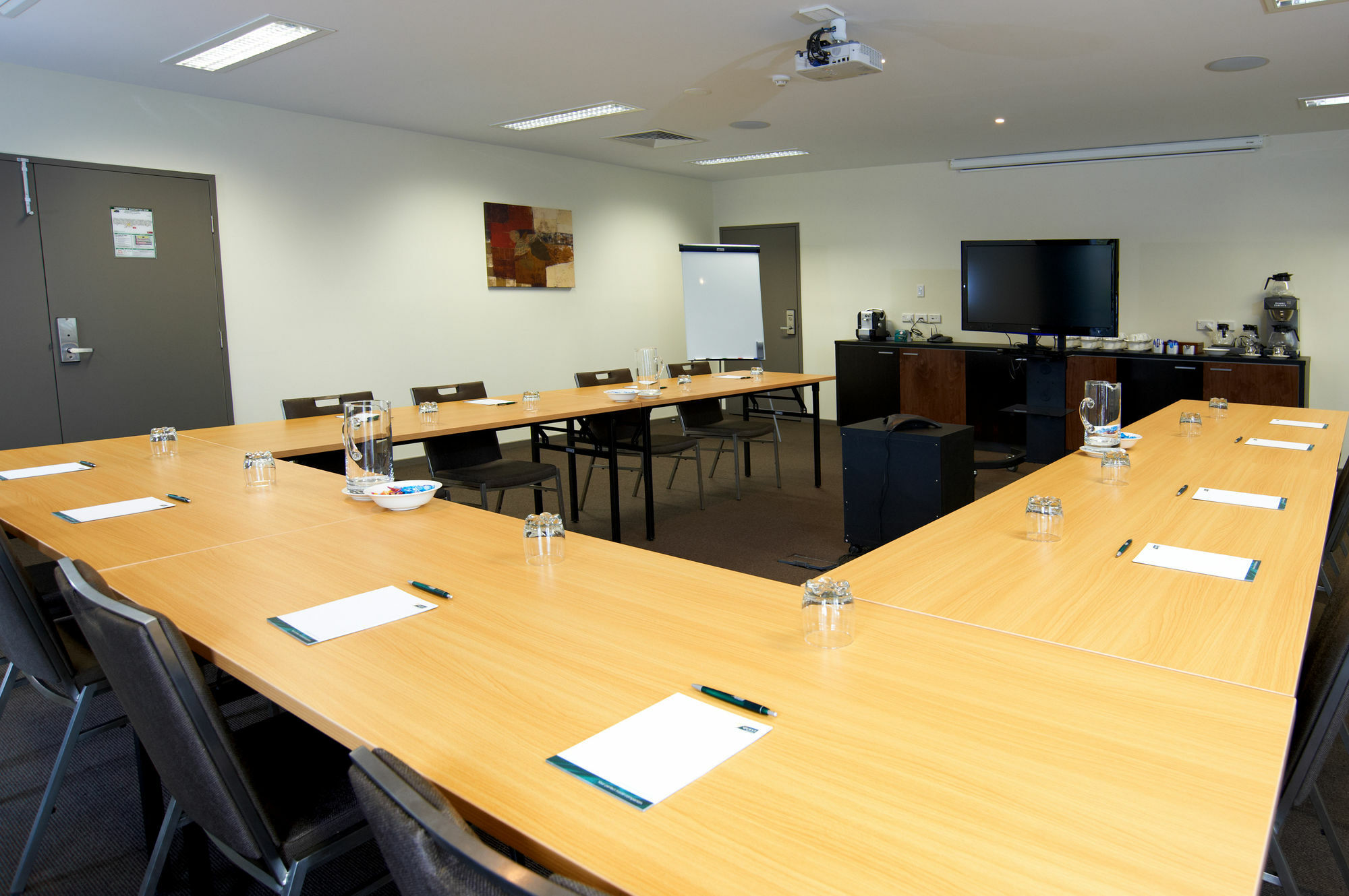 Quest Moorabbin Aparthotel Heatherton Bagian luar foto